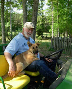 Weaving a Grassroots Safety Net for Homeless Animals Image